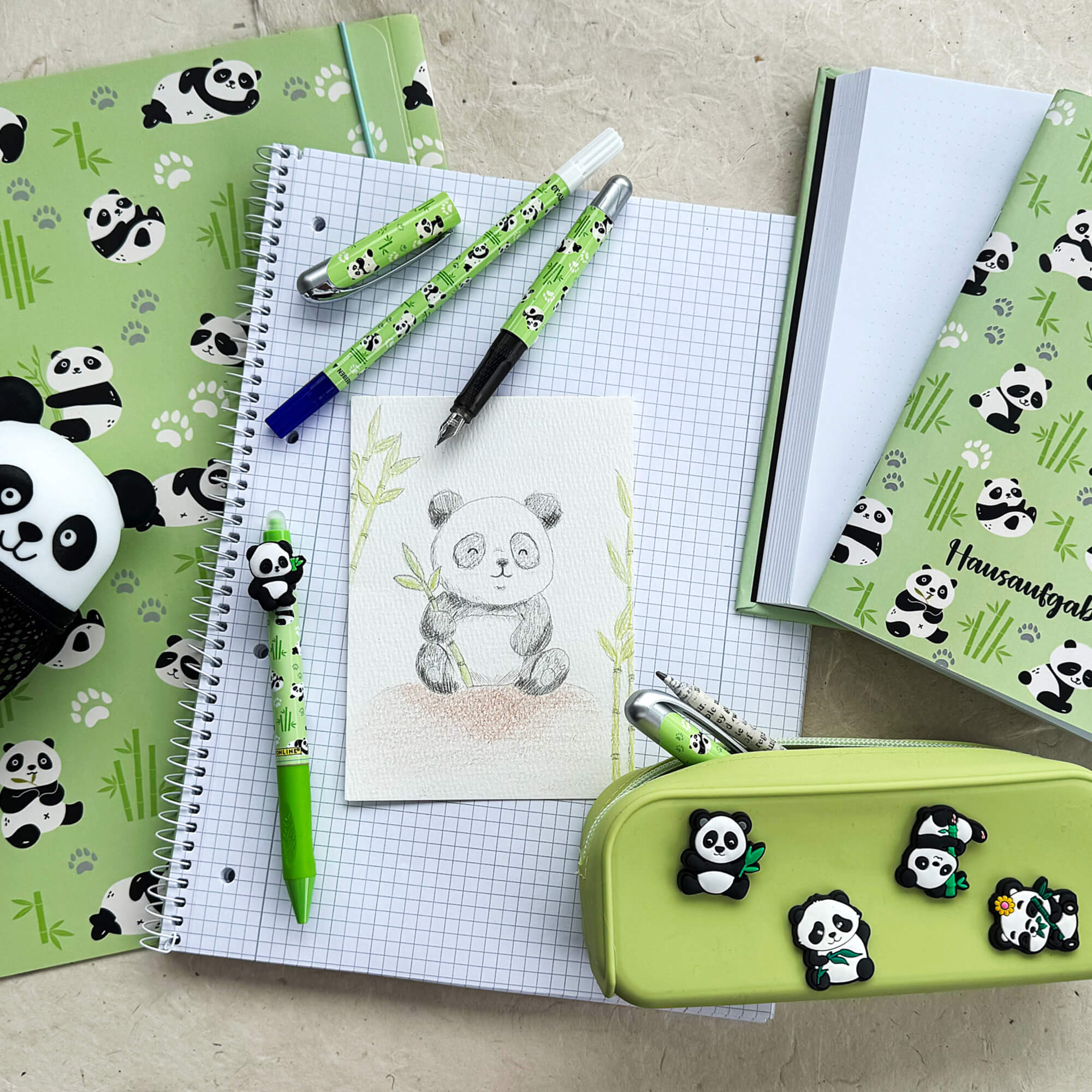 Schlamperetui Panda Pins